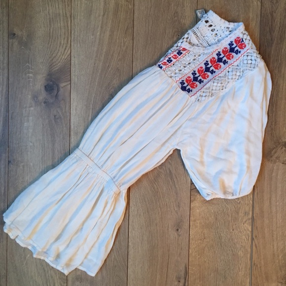 Forever 21 Tops - FINAL PRICE DROP Boho Quarter Sleeve Top